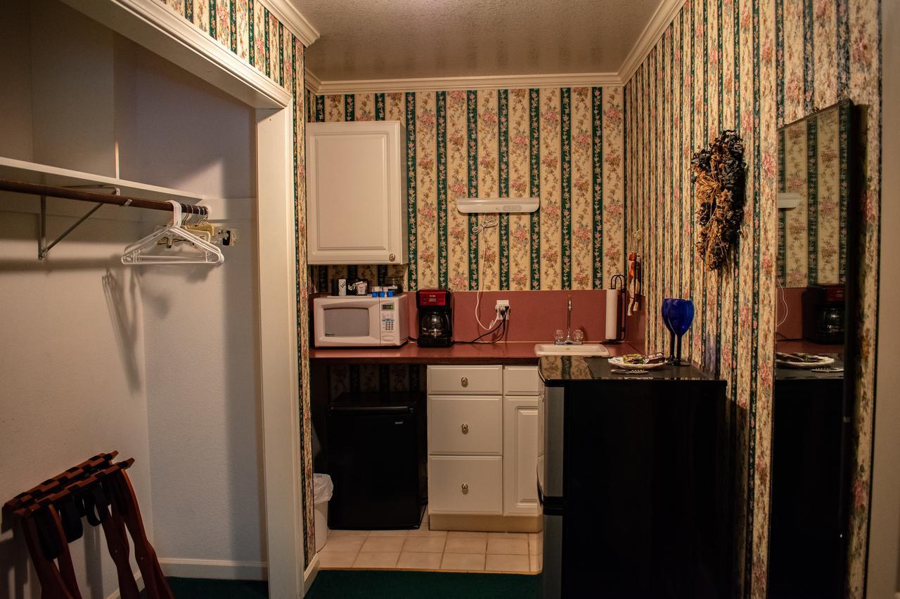 Rooster Hill Guest House Порт-Анджелес Экстерьер фото